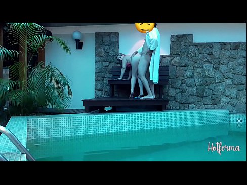 ❤️ Baas noeget faam nei it swimbad, mar koe net wjerstean in hot ❤️❌ Porno vk by porno fy.courseclass.ru